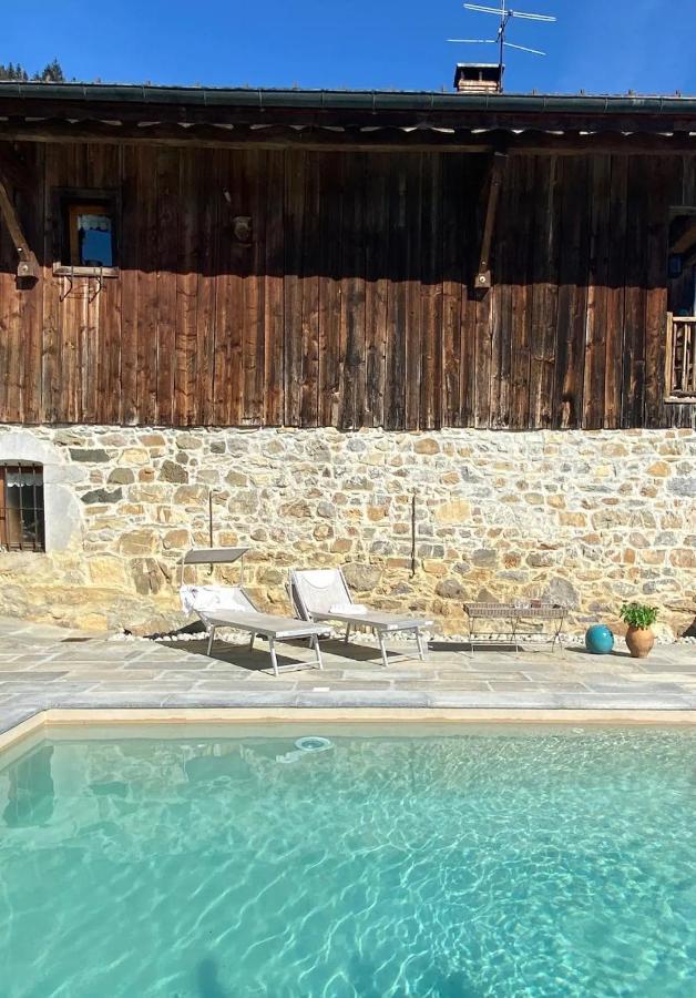 La Ferme Des Cousines Apartment Saint-Sigismond  Exterior foto